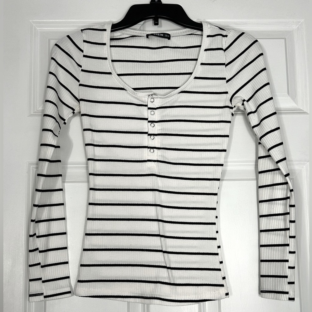 SHEIN black and white striped long sleeve shirt, size small